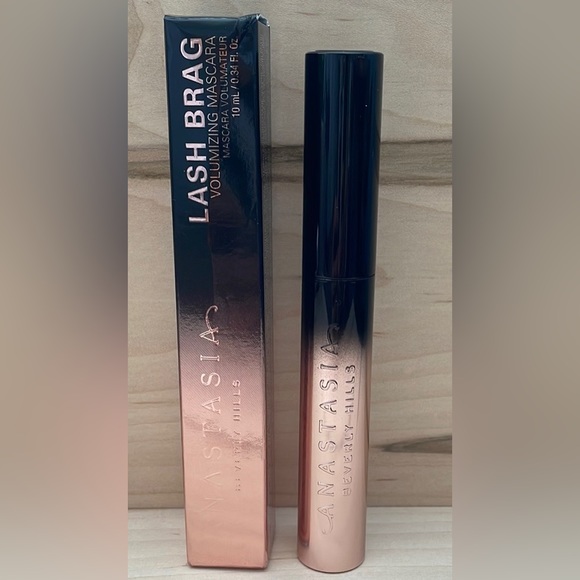 Anastasia Makeup Anastasia Lash Brag Volumizing Mascara 34 Fl Oz